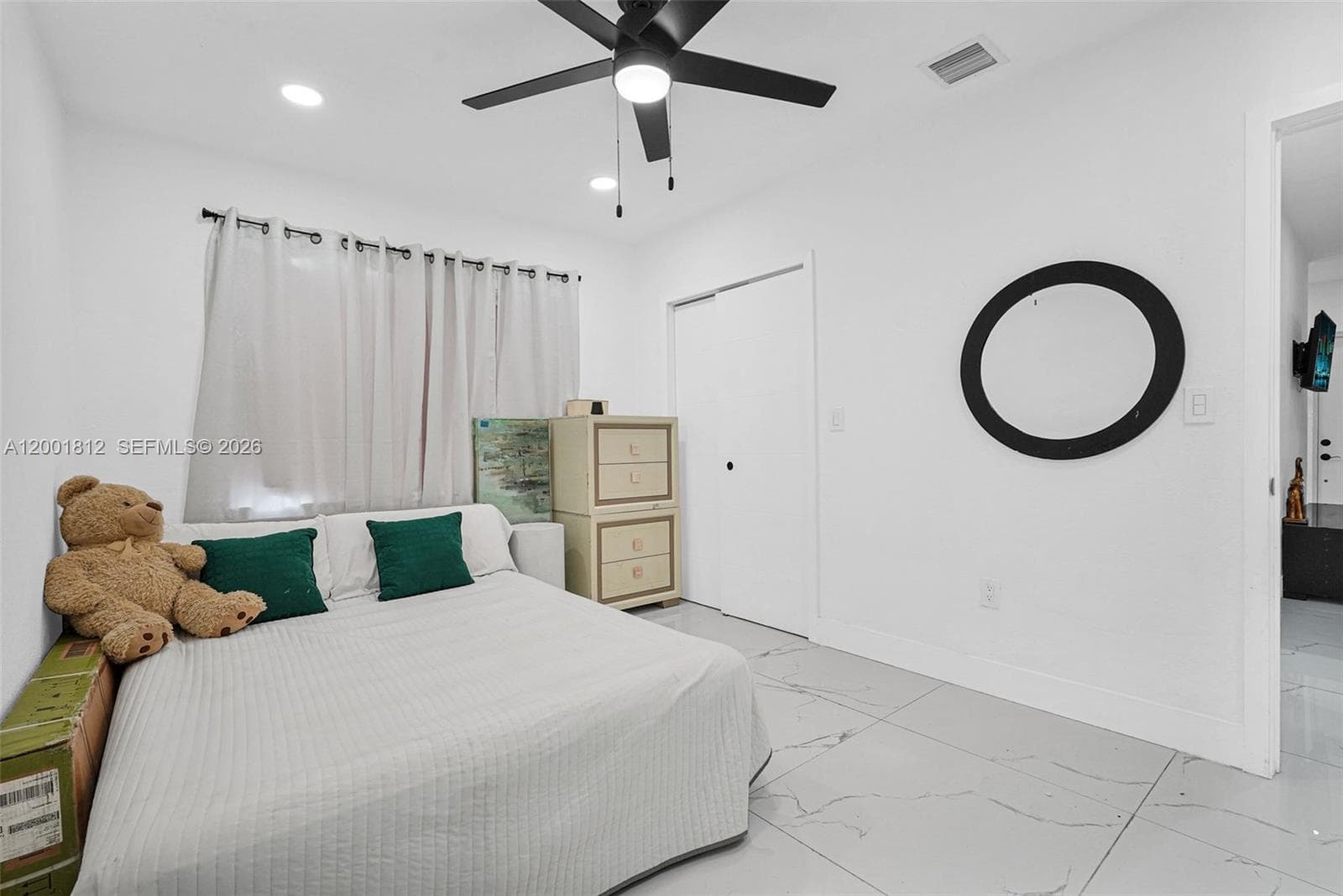 2020 NW 51st St, Miami FL 33142 — 26