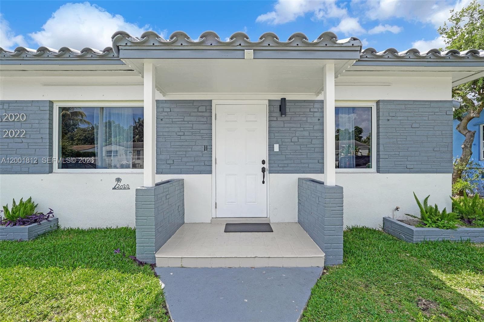2020 NW 51st St, Miami FL 33142 — 9