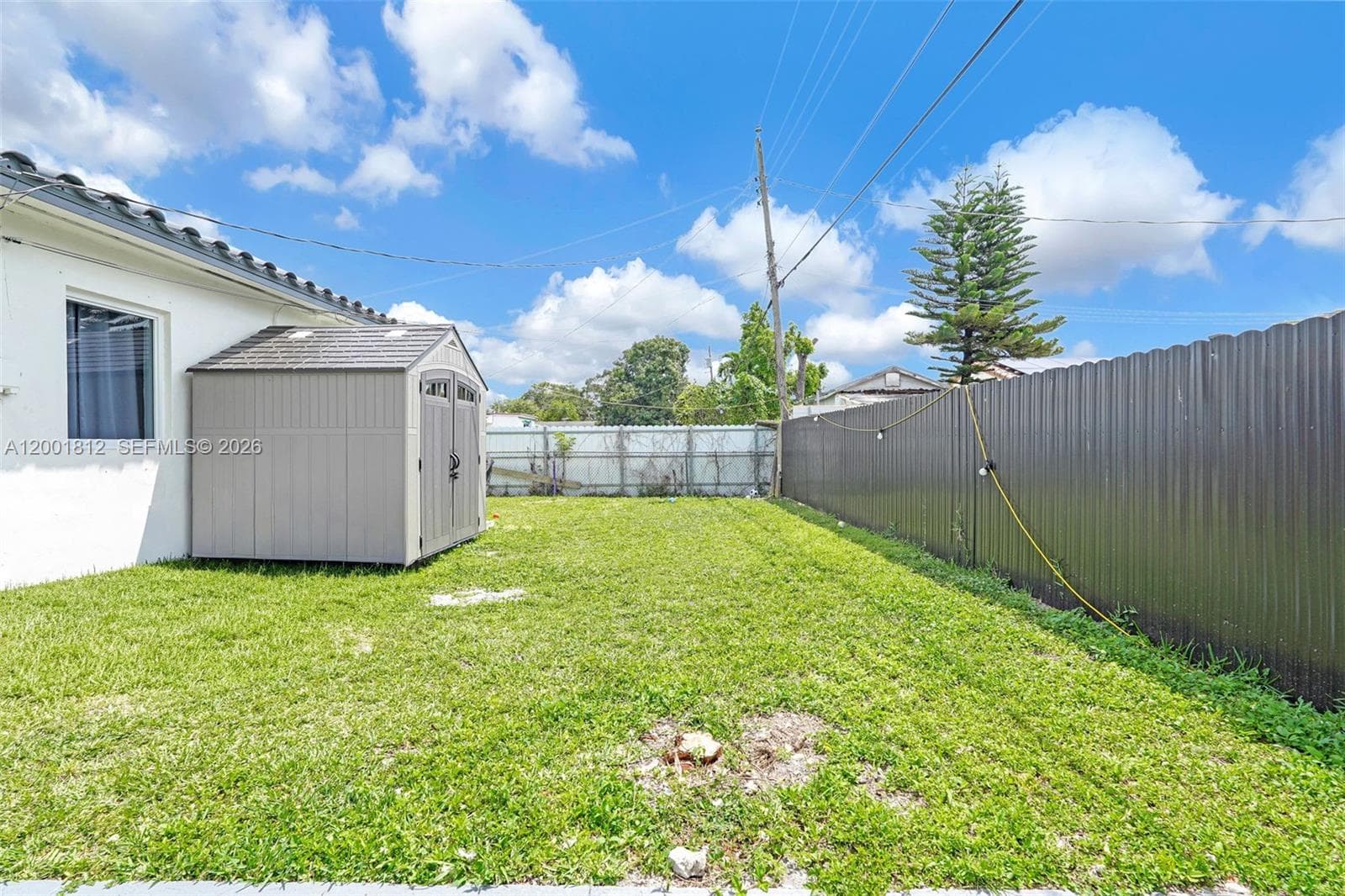 2020 NW 51st St, Miami FL 33142 — 15