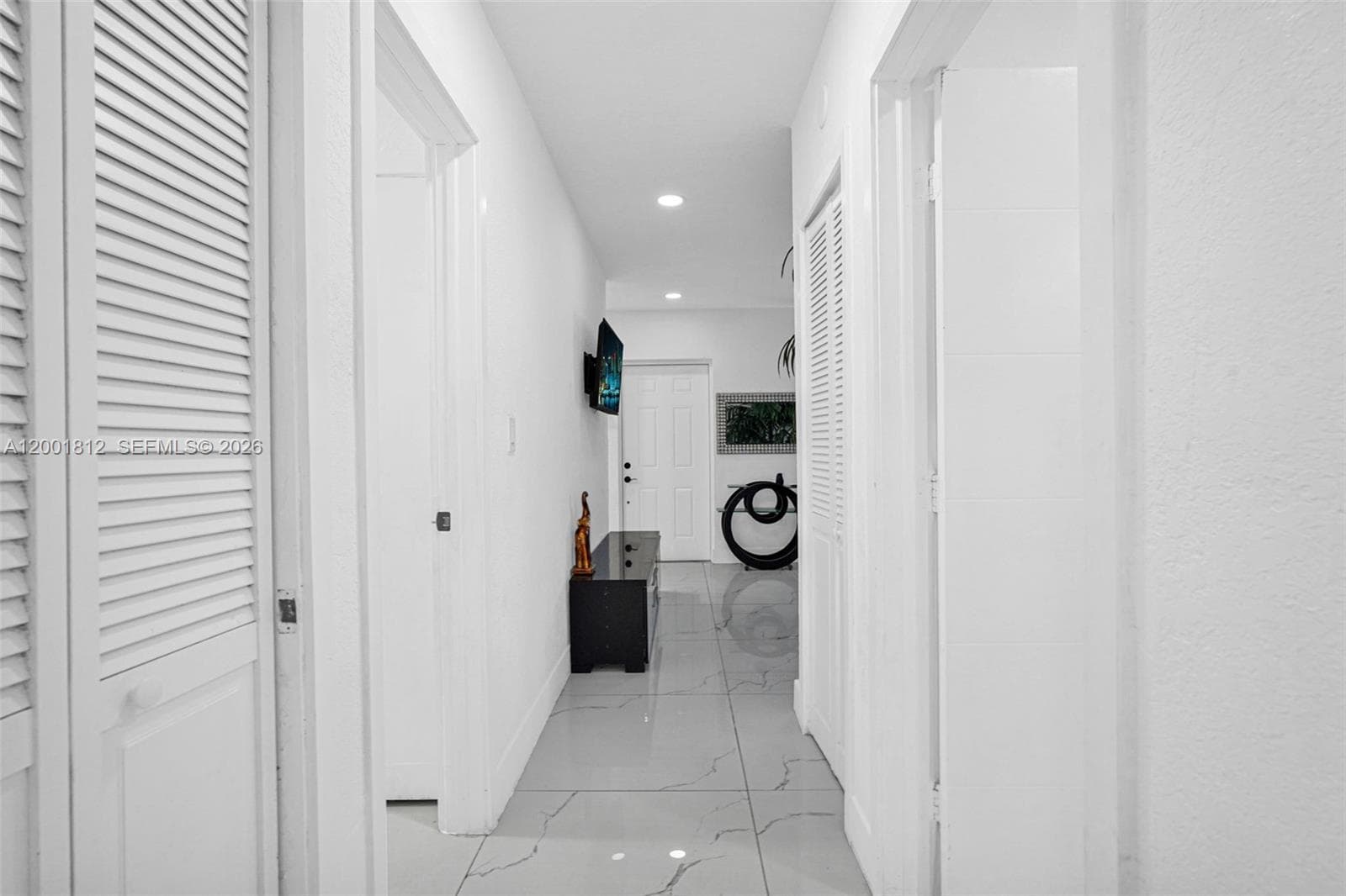 2020 NW 51st St, Miami FL 33142 — 29