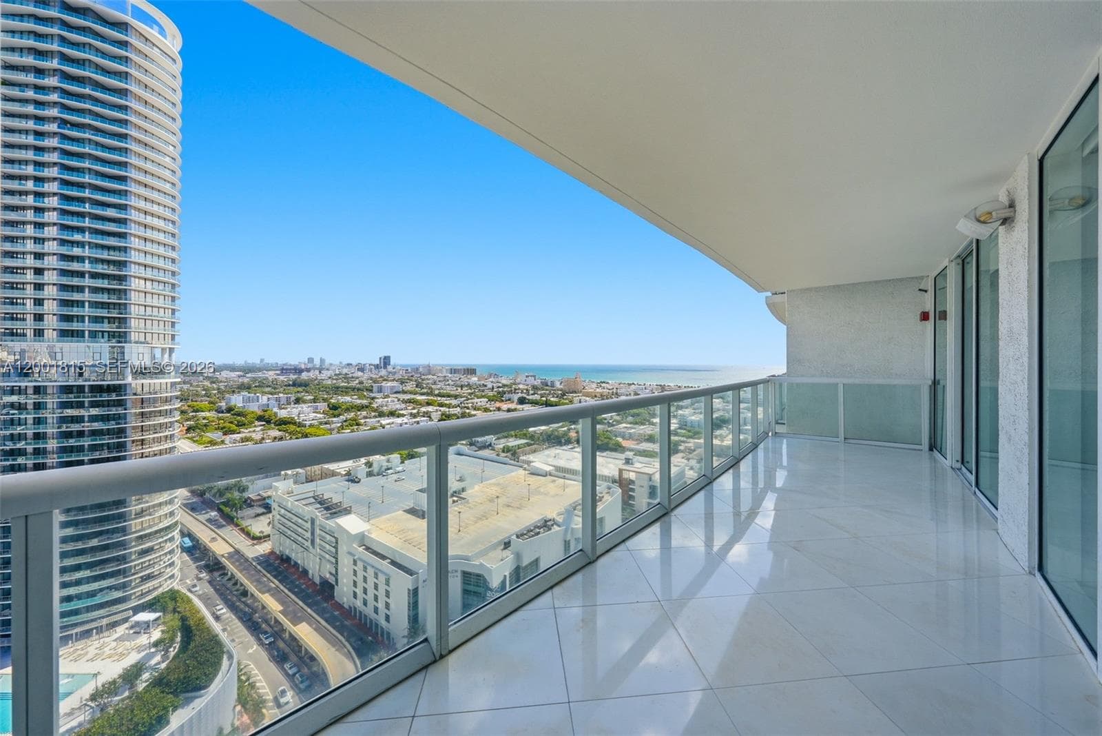 450 Alton Rd # 2704, Miami Beach FL 33139 — 2
