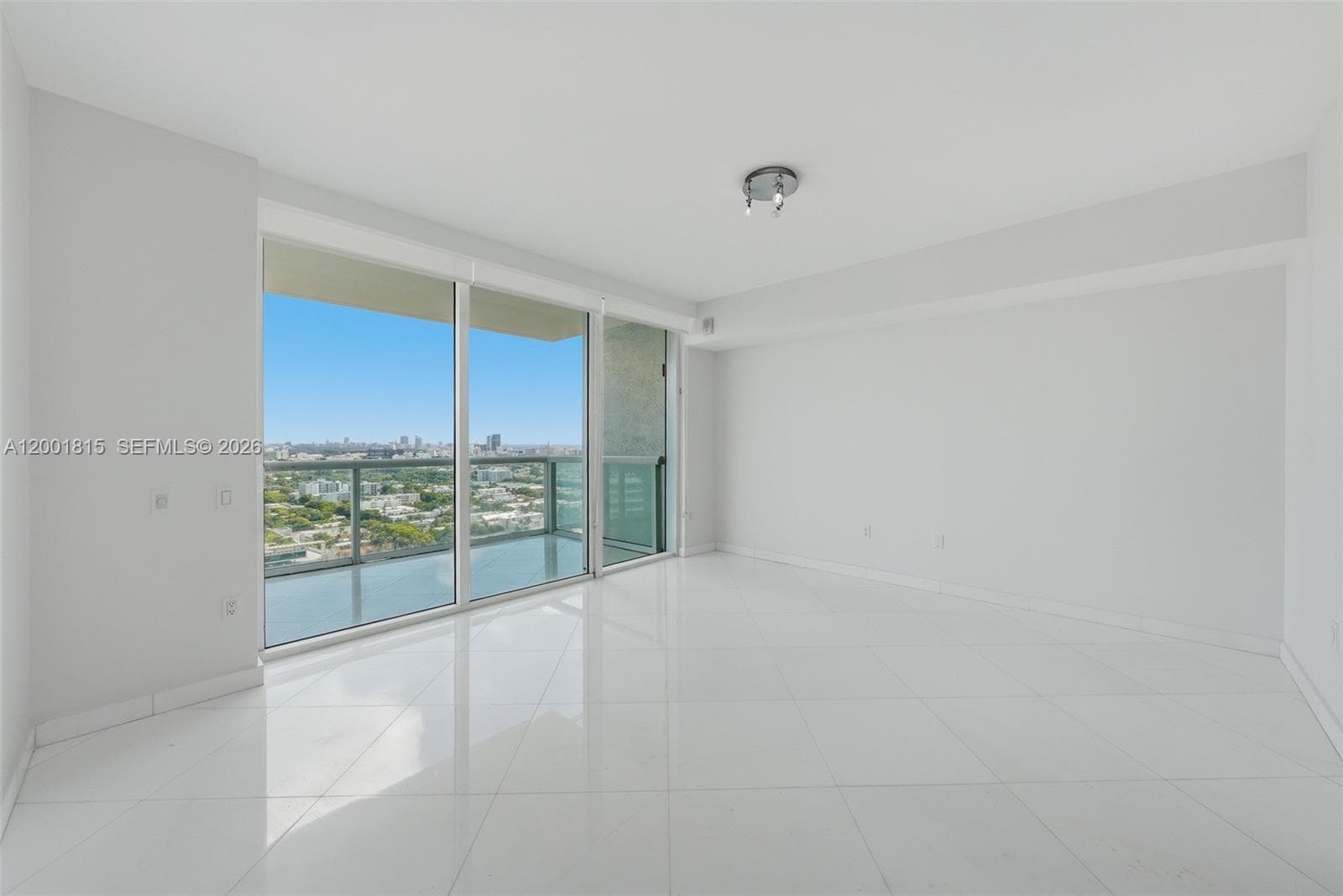 450 Alton Rd # 2704, Miami Beach FL 33139 — 6