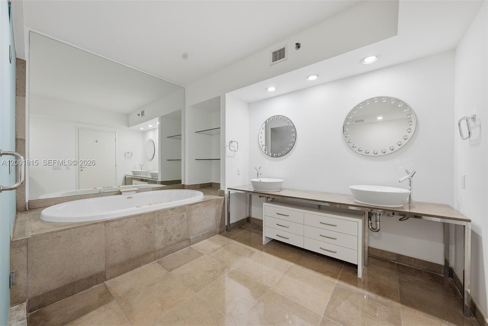 450 Alton Rd # 2704, Miami Beach FL 33139 — 9