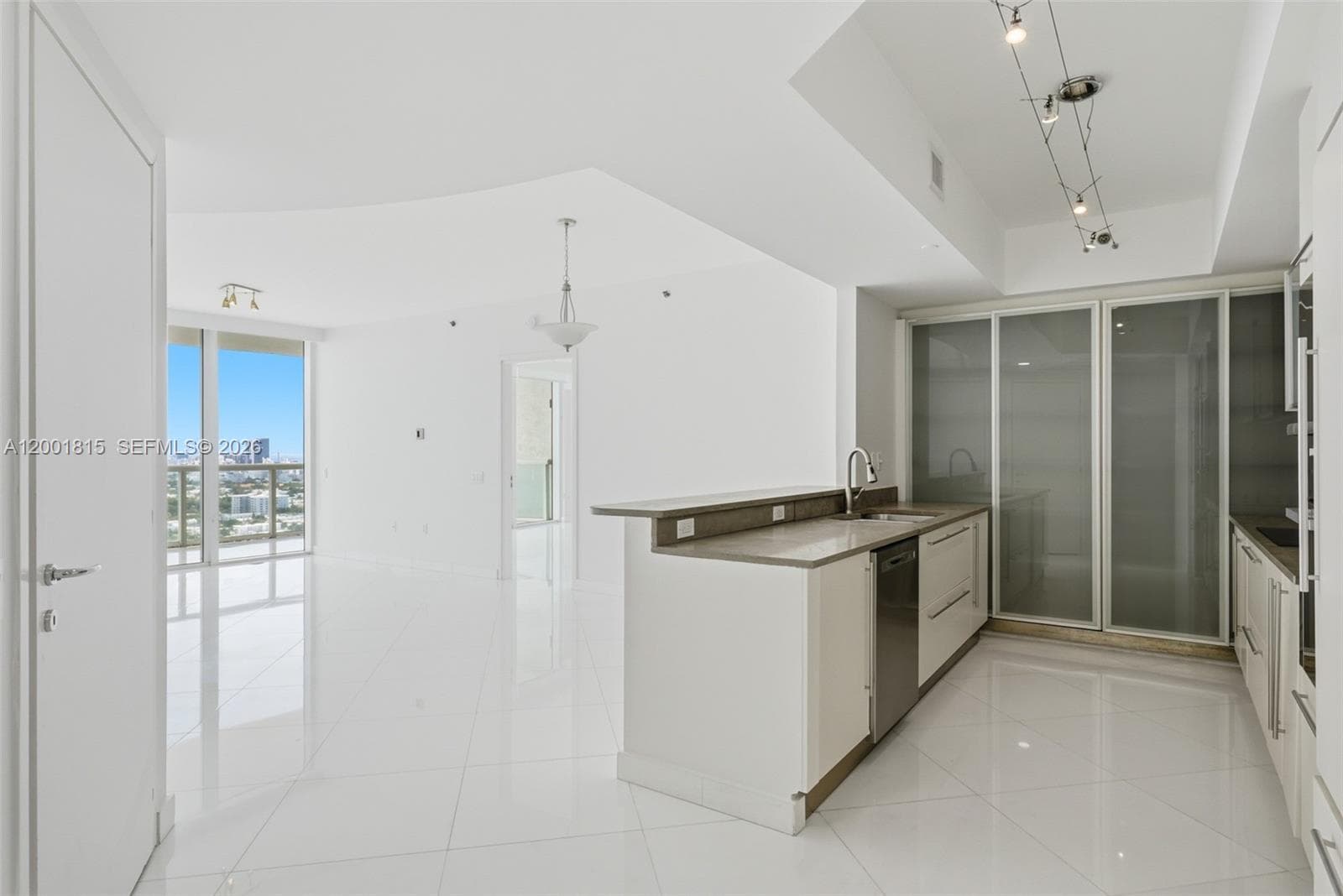 450 Alton Rd # 2704, Miami Beach FL 33139 — 8
