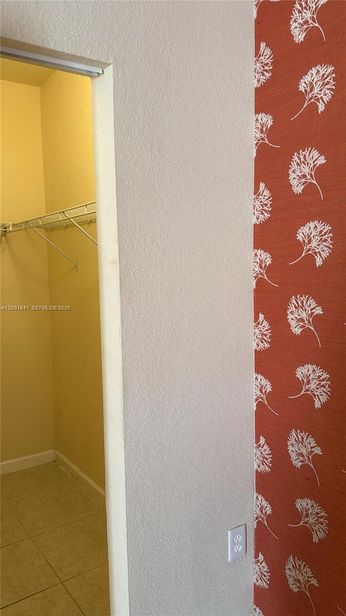 16961 SW 90th Ter, Miami FL 33196 — 7