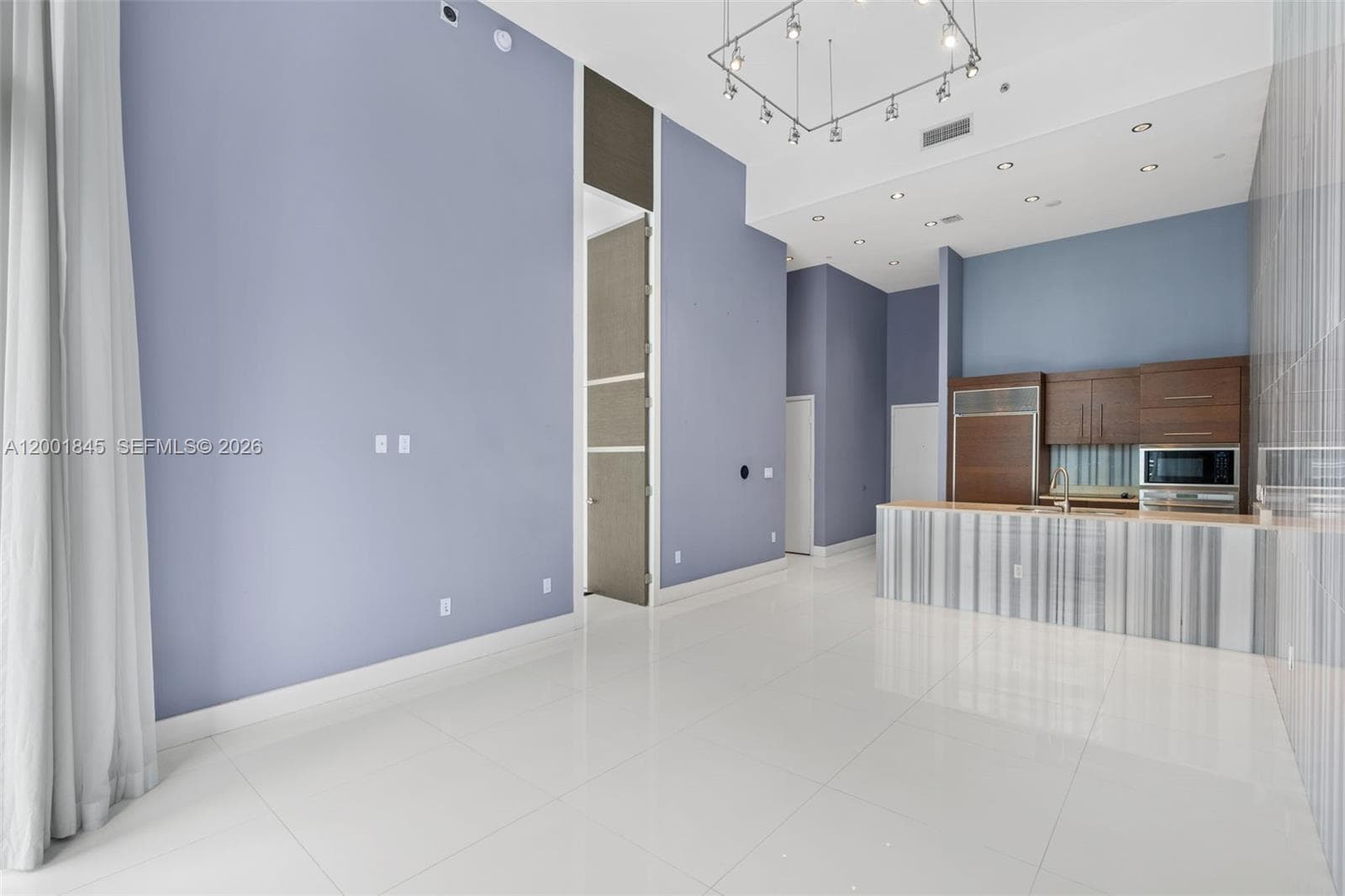 475 Brickell Ave # 2812, Miami FL 33131 — 12