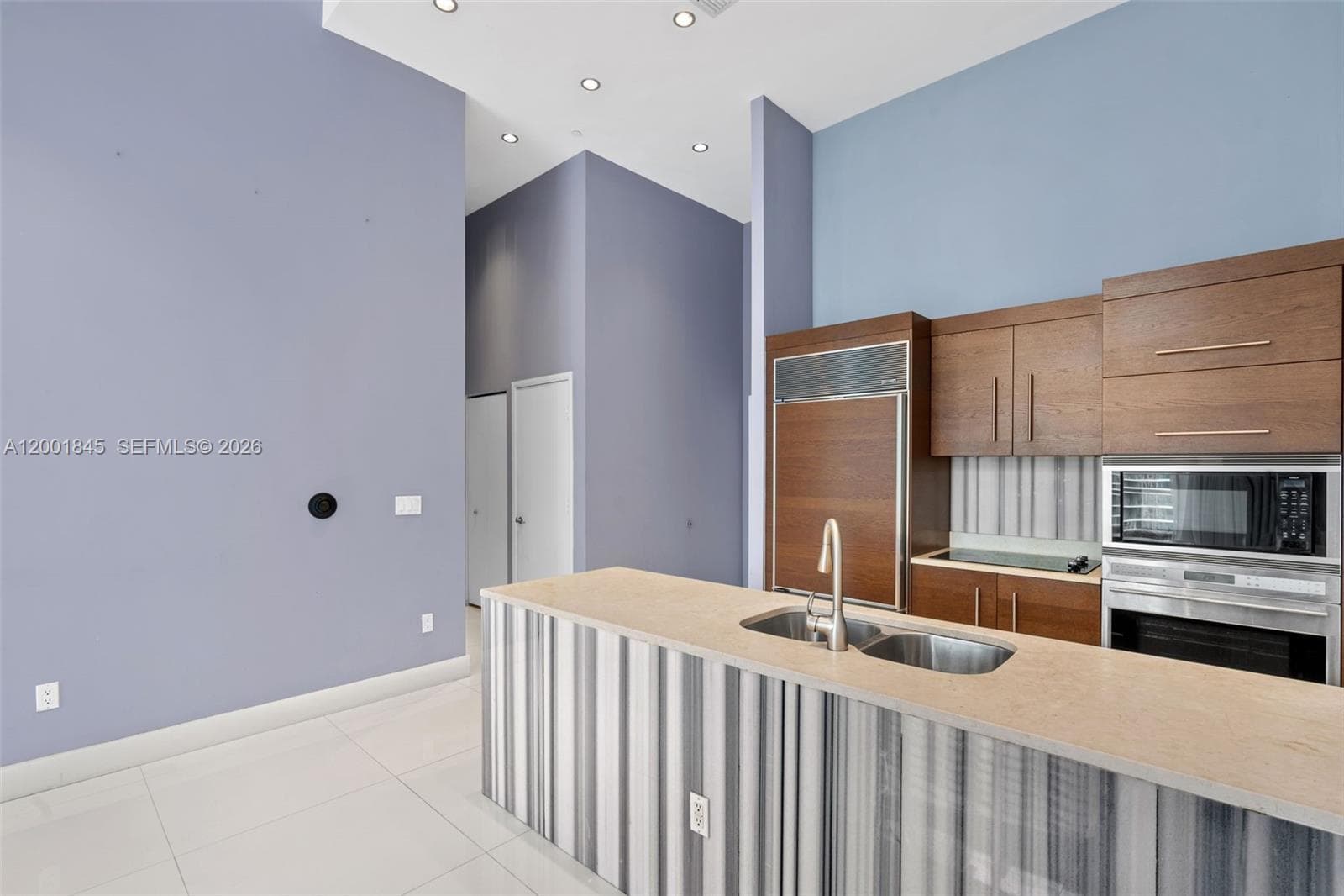 475 Brickell Ave # 2812, Miami FL 33131 — 4