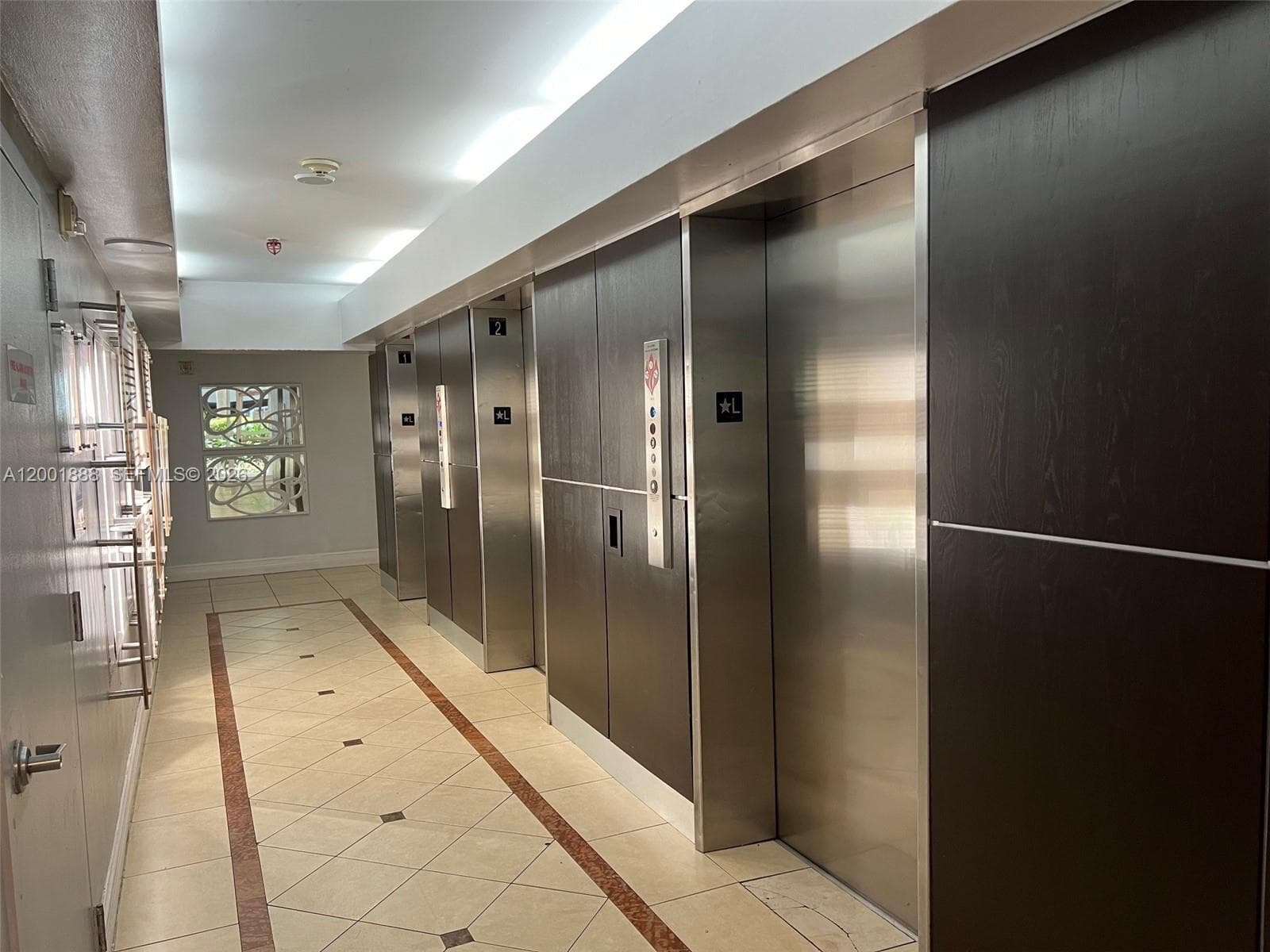 850 N Miami Ave # 1806, Miami FL 33136 — 9