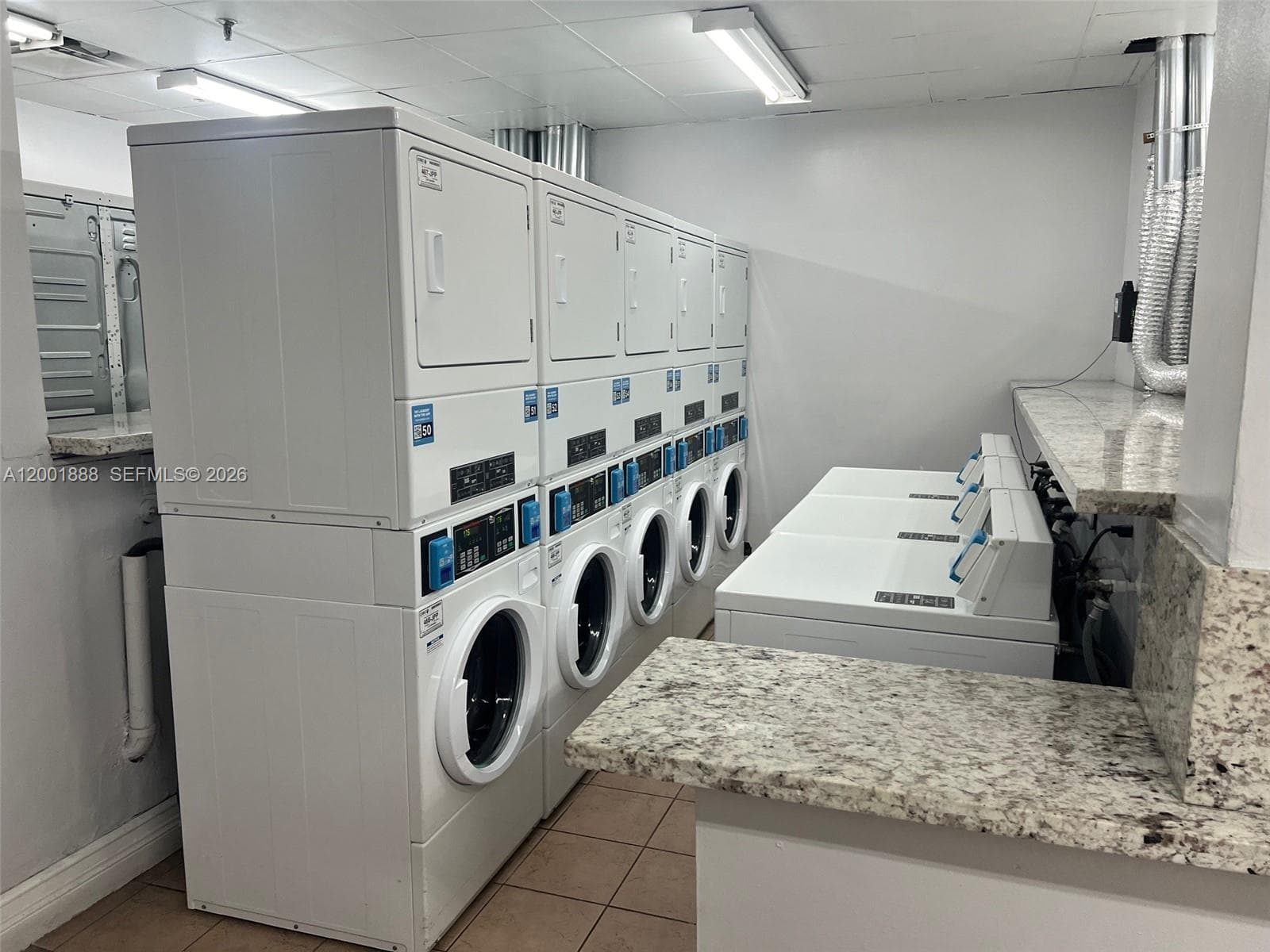 850 N Miami Ave # 1806, Miami FL 33136 — 4