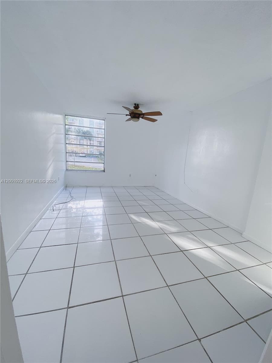870 NW 87th Ave # 110, Miami FL 33172 — 6