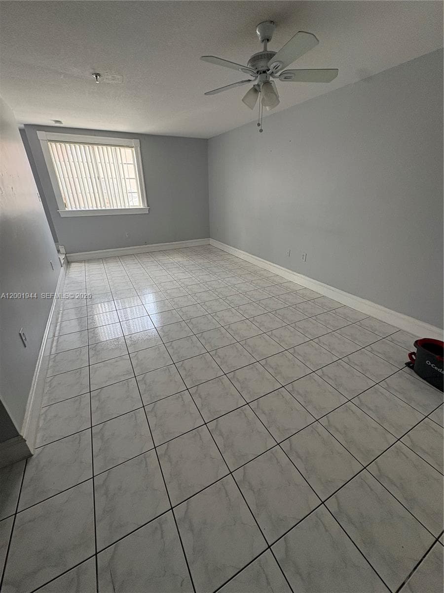 12035 SW 14th St # 105, Miami FL 33184 — 5