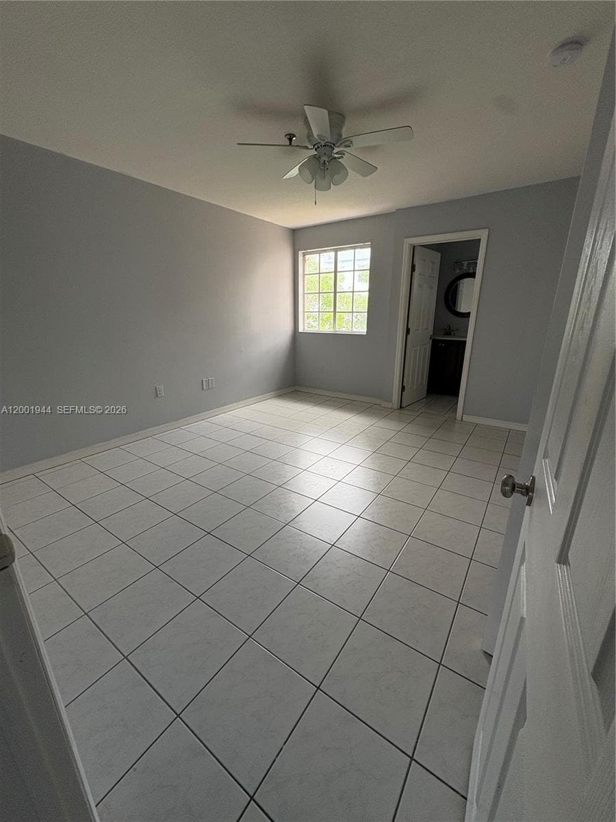 12035 SW 14th St # 105, Miami FL 33184 — 18
