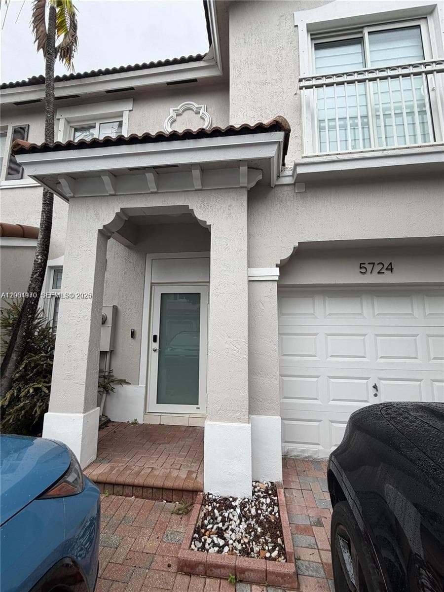 5724 NW 112th Pl # 5724, Doral FL 33178 — 1