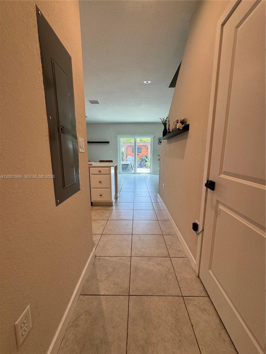 1009 NW 4th Ter # 0, Florida City FL 33034 — 6