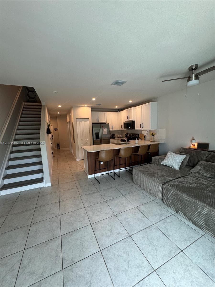 1009 NW 4th Ter # 0, Florida City FL 33034 — 5