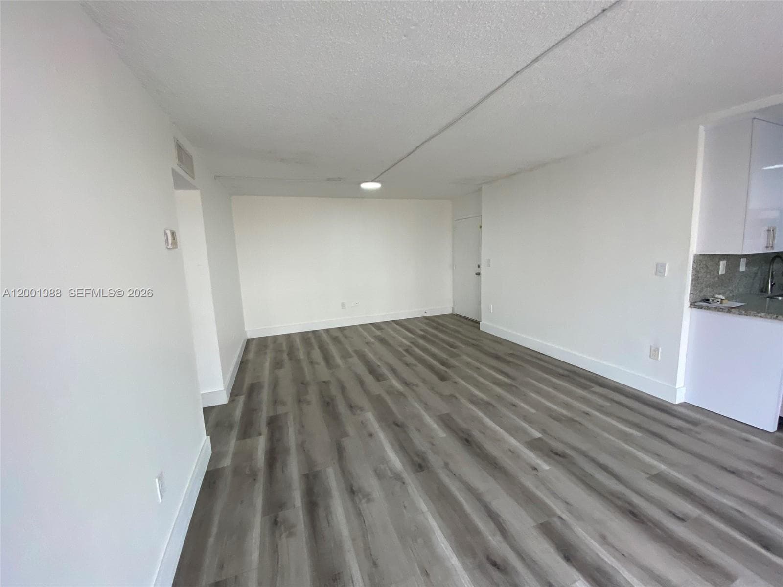 9320 Fontainebleau Blvd # 301, Miami FL 33172 — 6