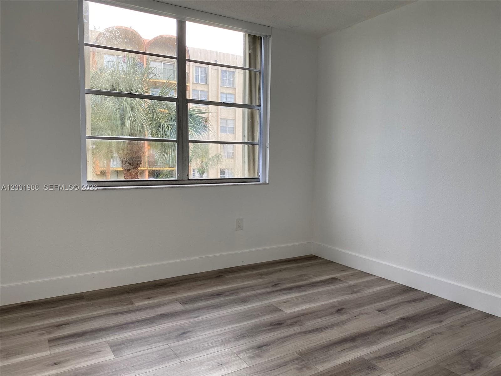 9320 Fontainebleau Blvd # 301, Miami FL 33172 — 12