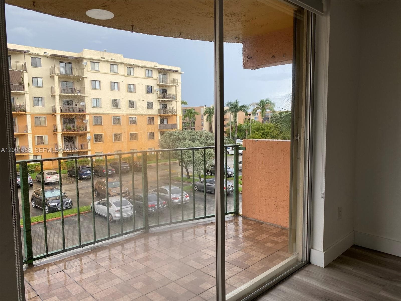 9320 Fontainebleau Blvd # 301, Miami FL 33172 — 5