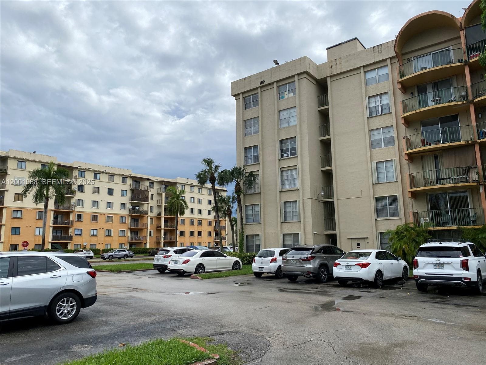 9320 Fontainebleau Blvd # 301, Miami FL 33172 — 20