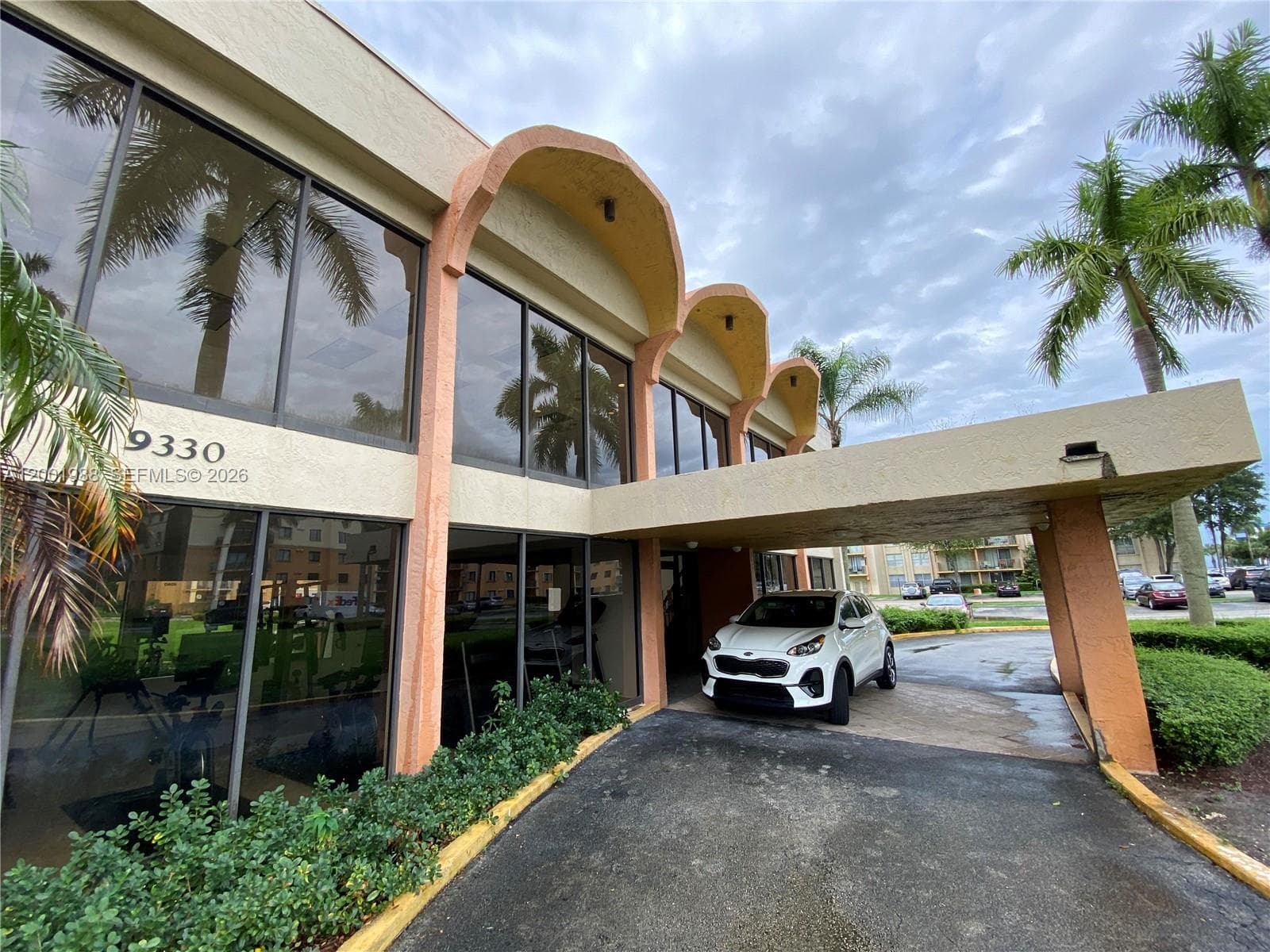9320 Fontainebleau Blvd # 301, Miami FL 33172 — 24