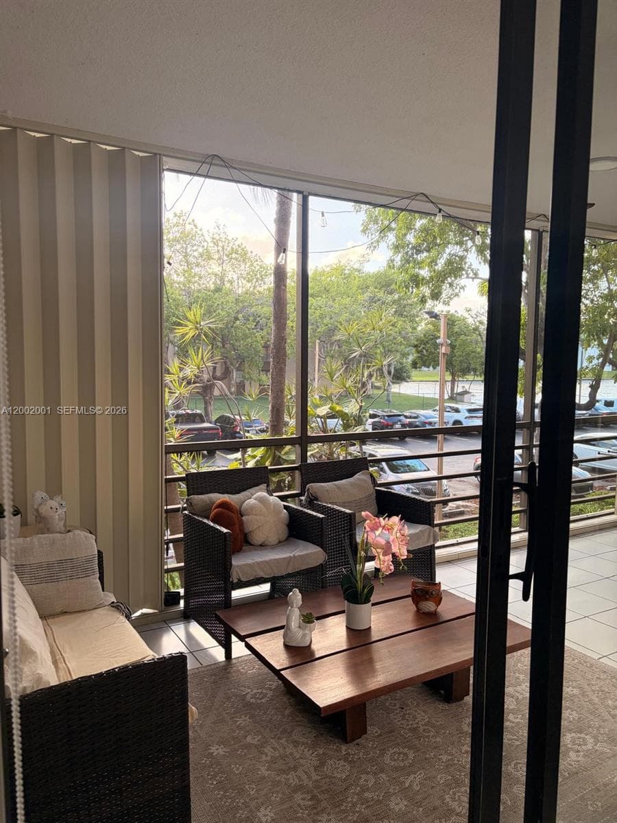 671 NE 195th St # 208E, Miami FL 33179 — 20