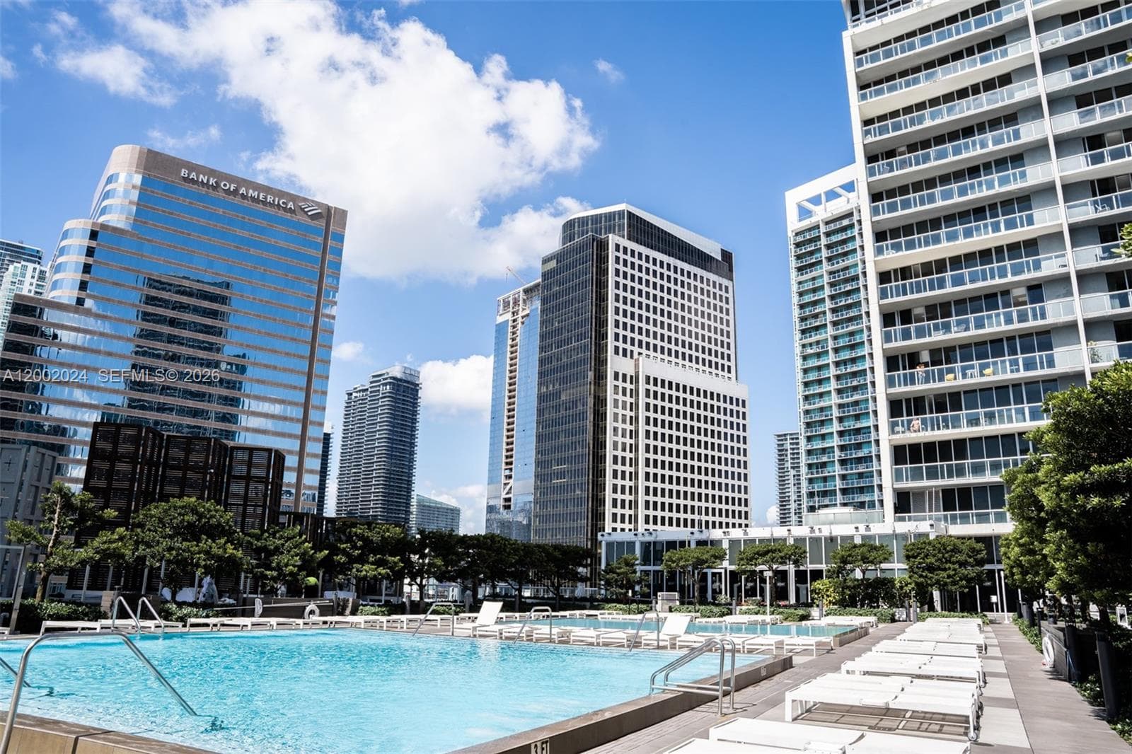 475 Brickell Ave # 2715, Miami FL 33131 — 53