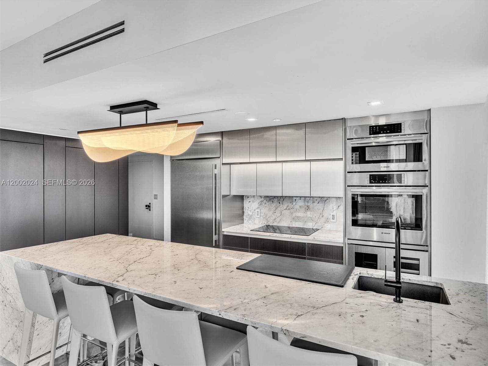 475 Brickell Ave # 2715, Miami FL 33131 — 20