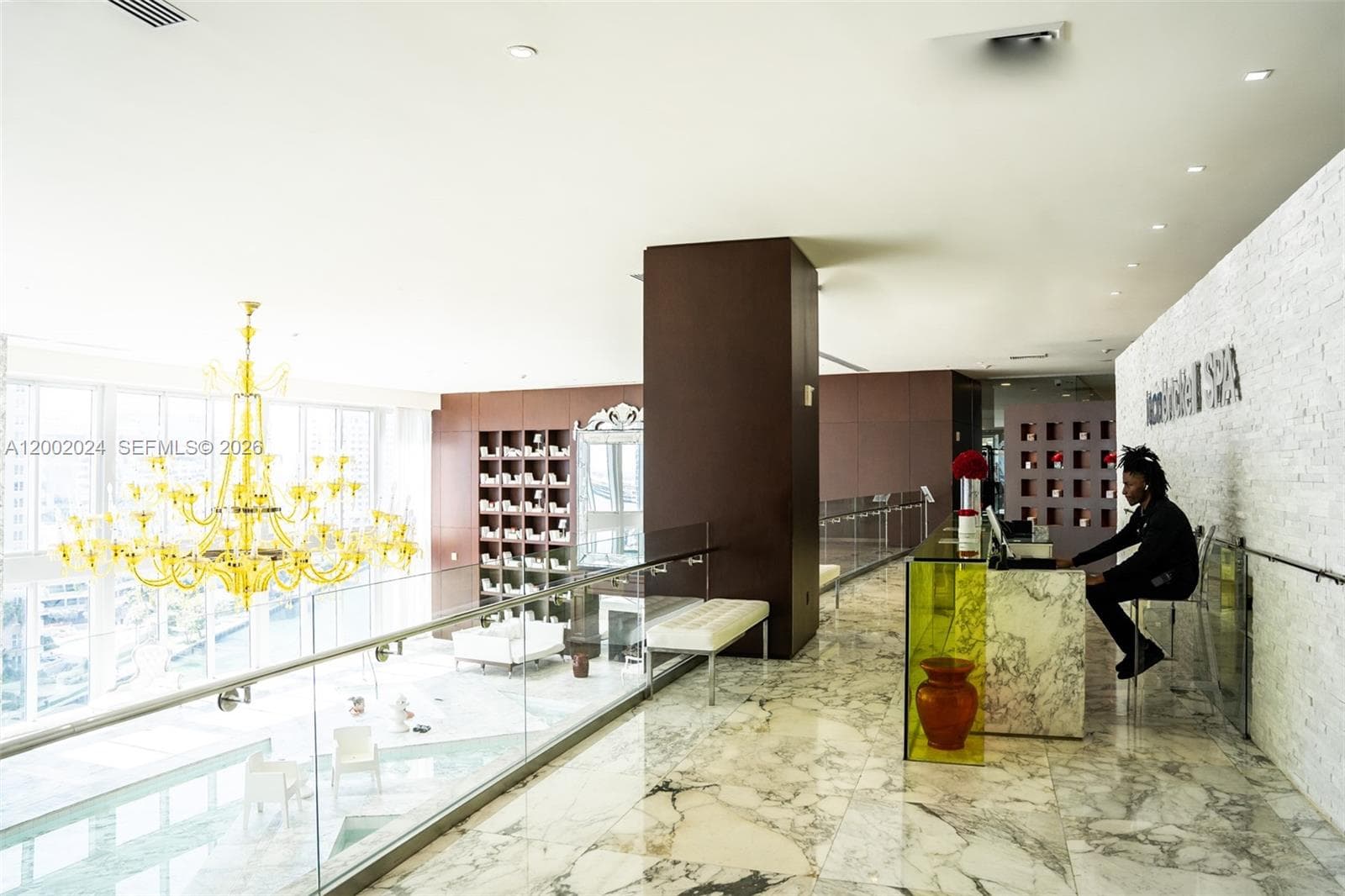 475 Brickell Ave # 2715, Miami FL 33131 — 49