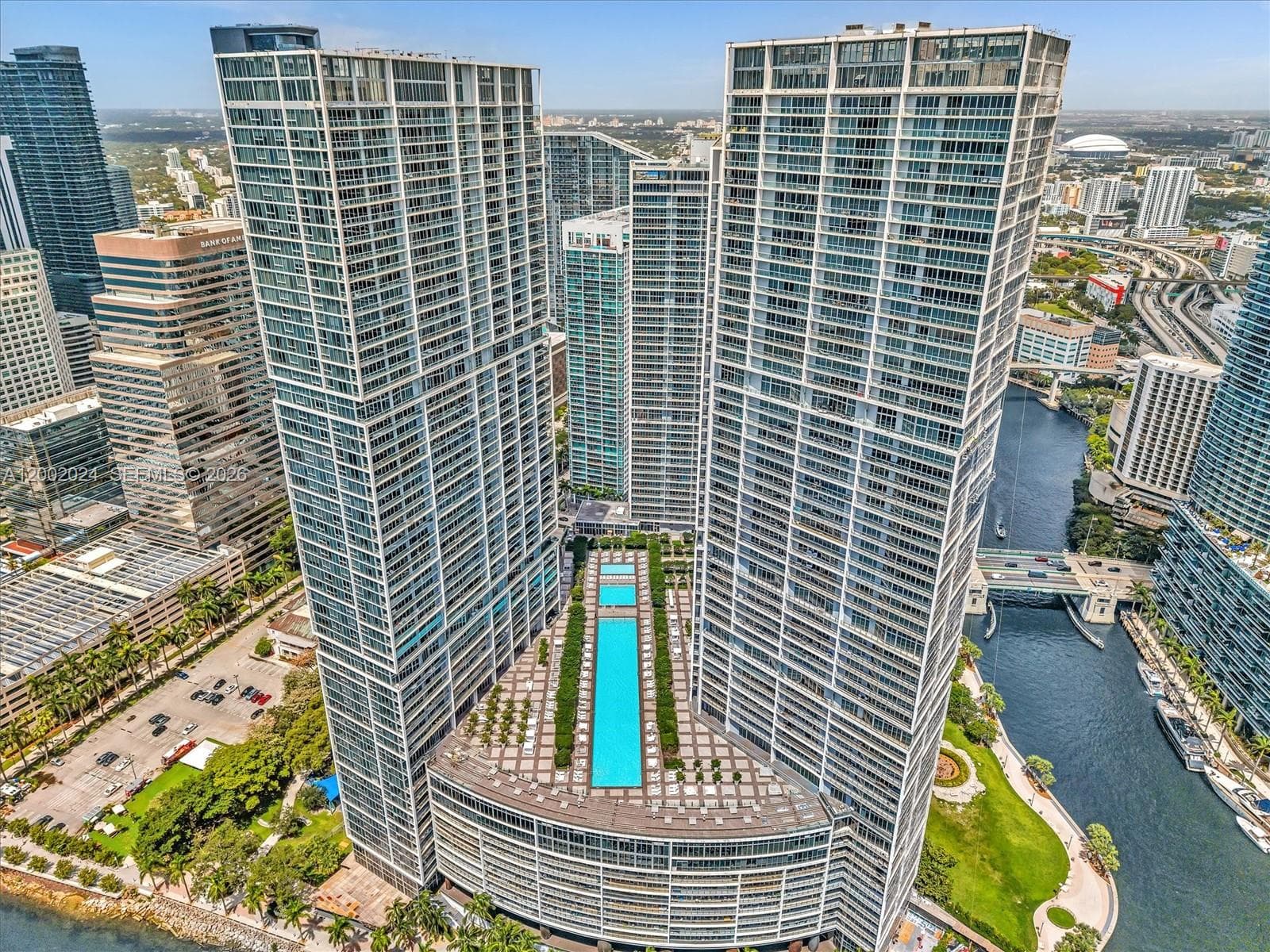 475 Brickell Ave # 2715, Miami FL 33131 — 41