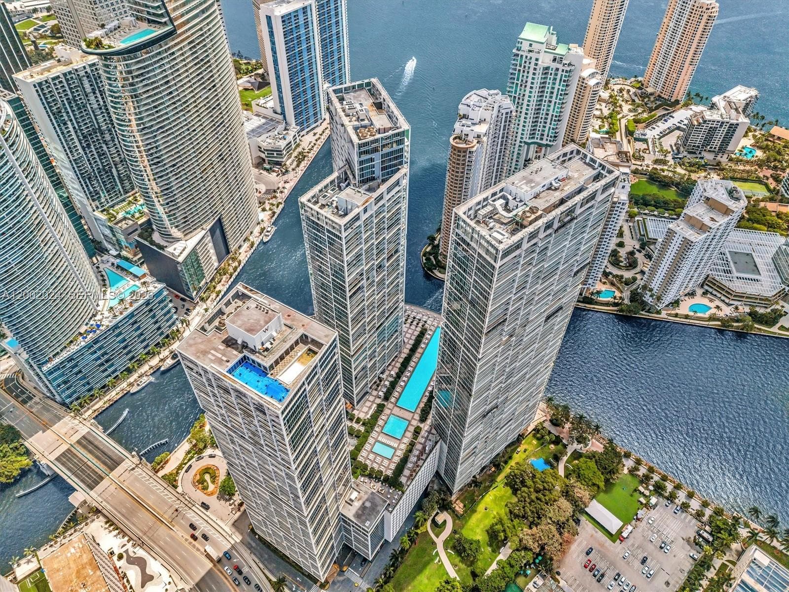 475 Brickell Ave # 2715, Miami FL 33131 — 40
