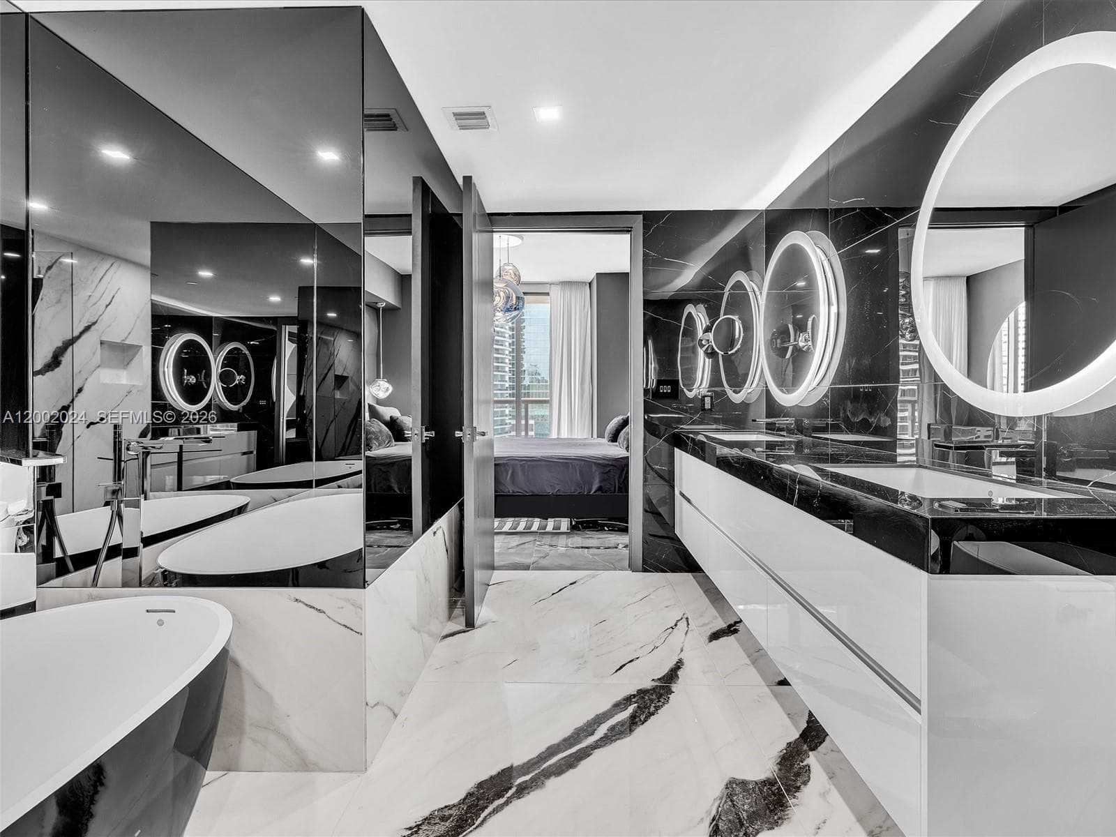 475 Brickell Ave # 2715, Miami FL 33131 — 29