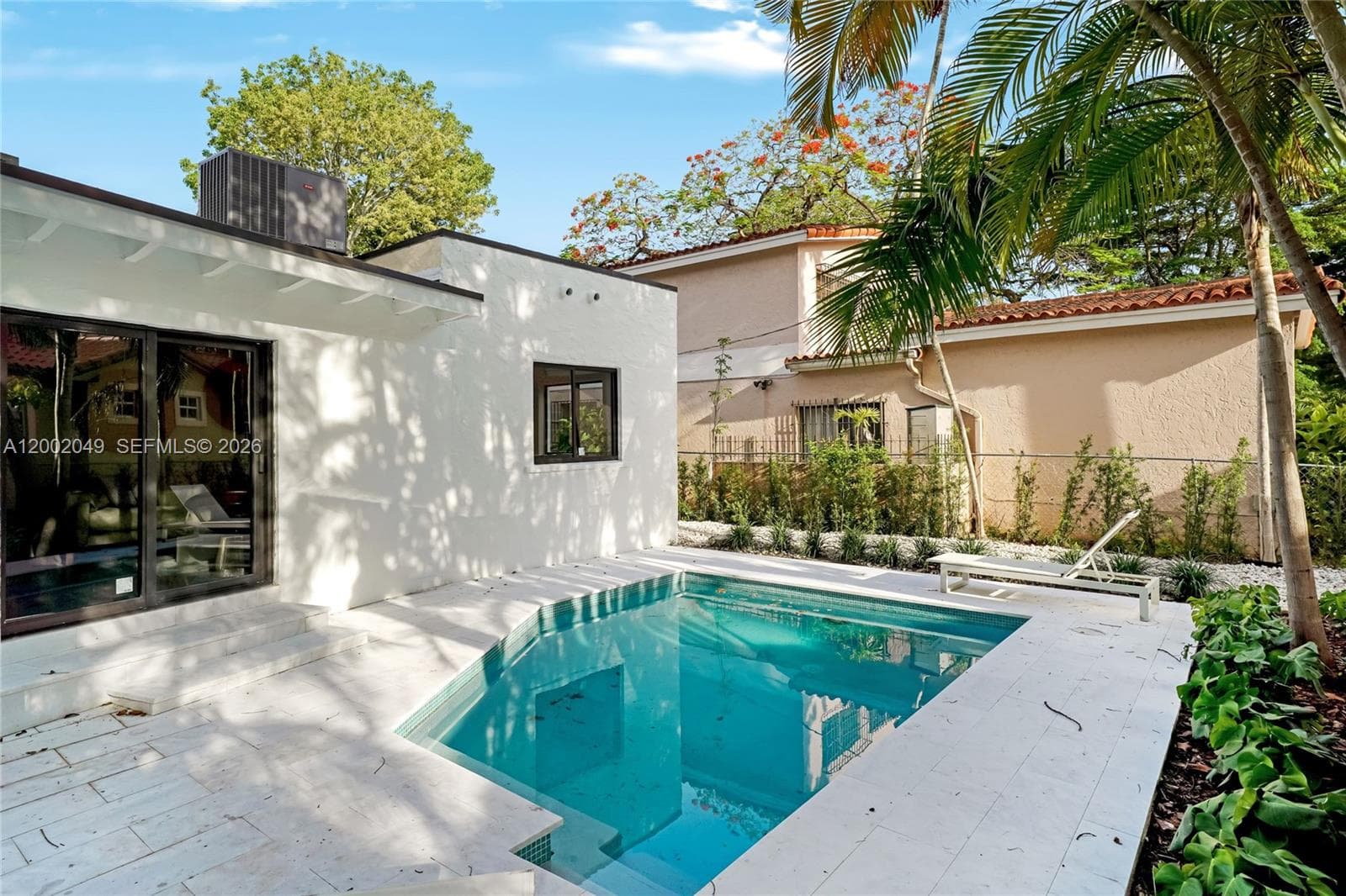 1230 Pizarro St, Coral Gables FL 33134 — 23