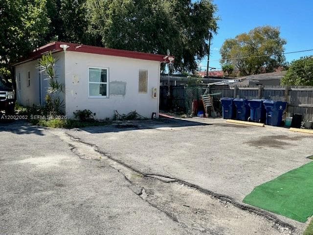 922 NW 2nd St # 4, Miami FL 33128 — 13
