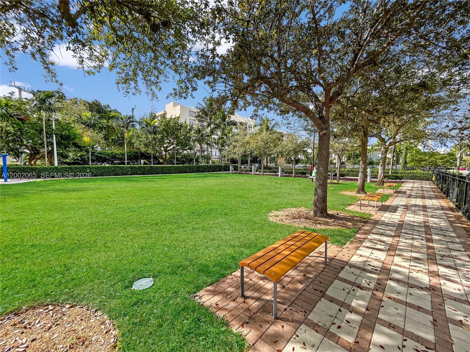 1025 92nd St # 401, Bay Harbor Islands FL 33154 — 32