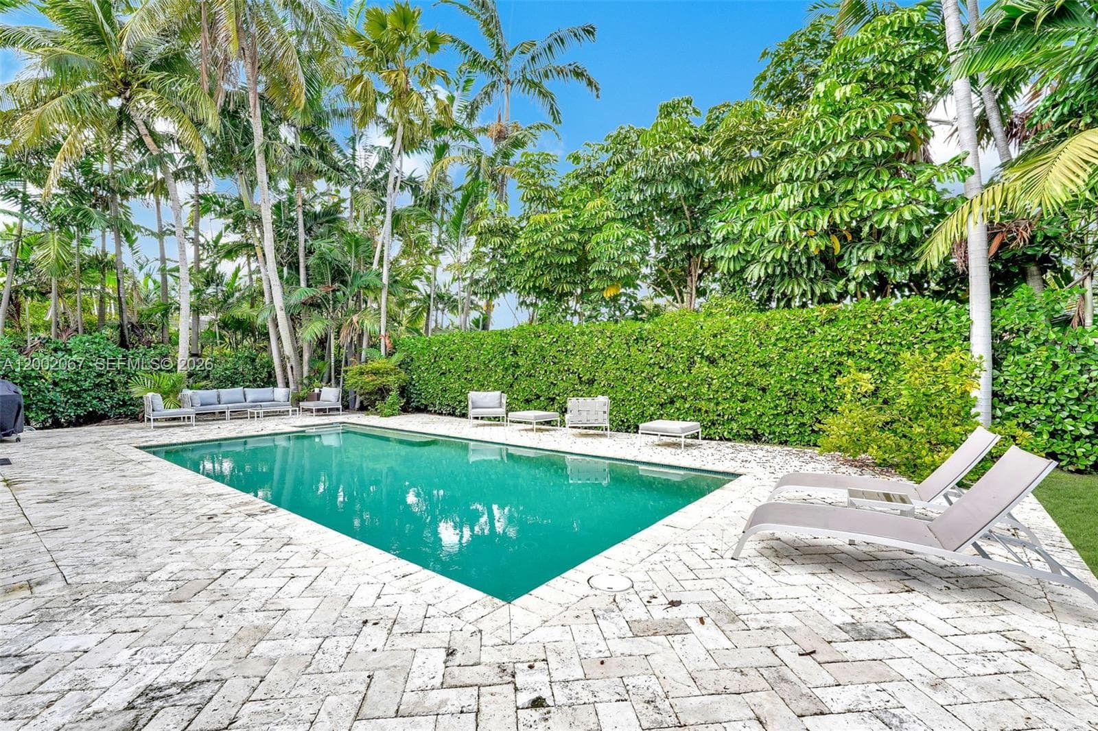 145 Biscay Dr, Bal Harbour FL 33154 — 21