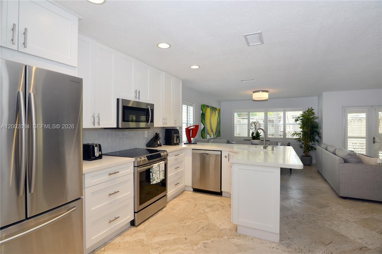 3081 Matilda St # A, Miami FL 33133 — 6