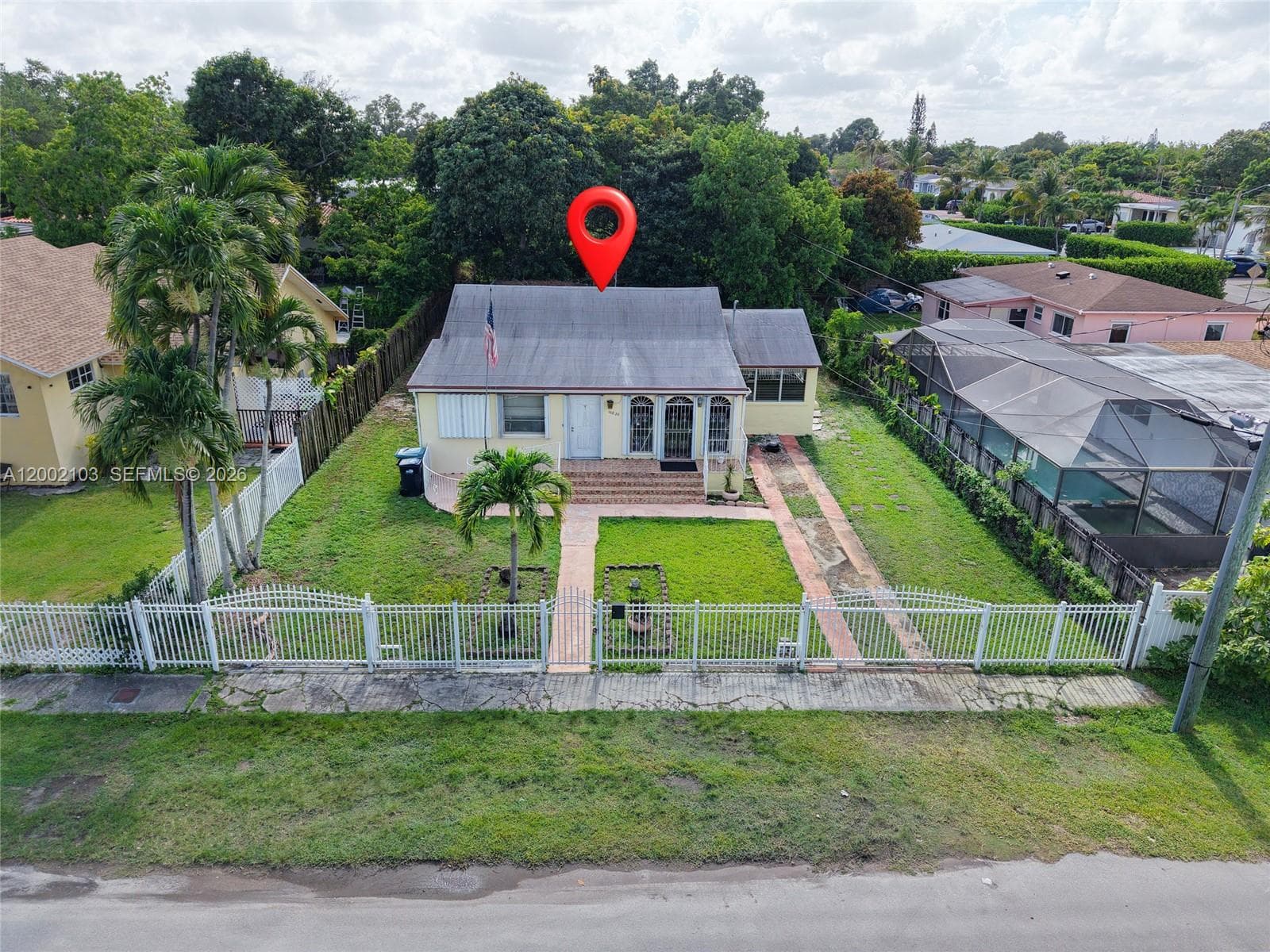 10820 NE 5th Ave, Miami FL 33161 — 26