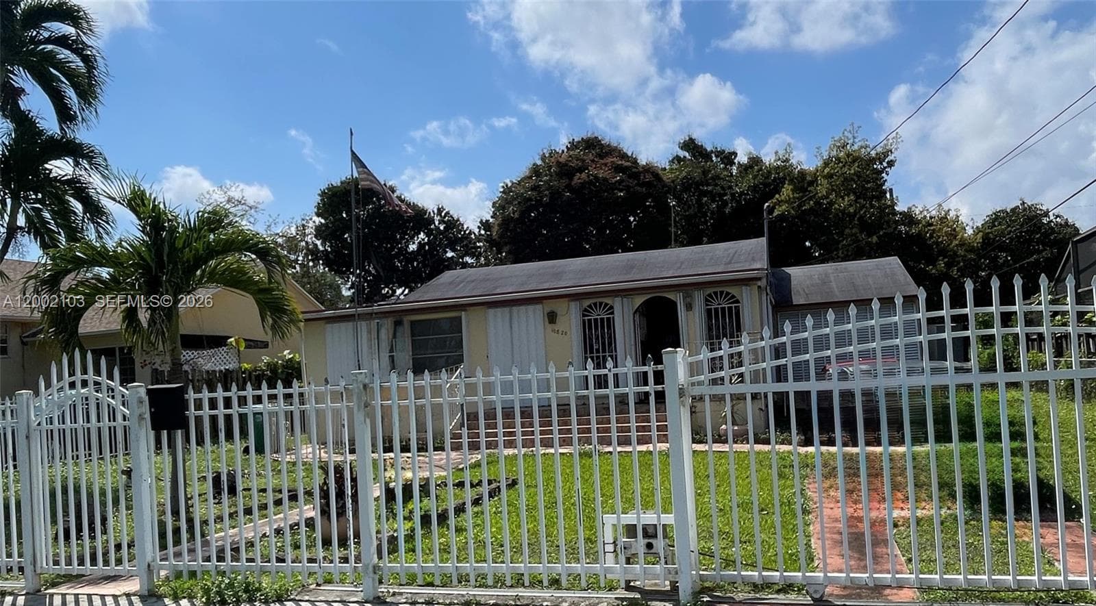 10820 NE 5th Ave, Miami FL 33161 — 1