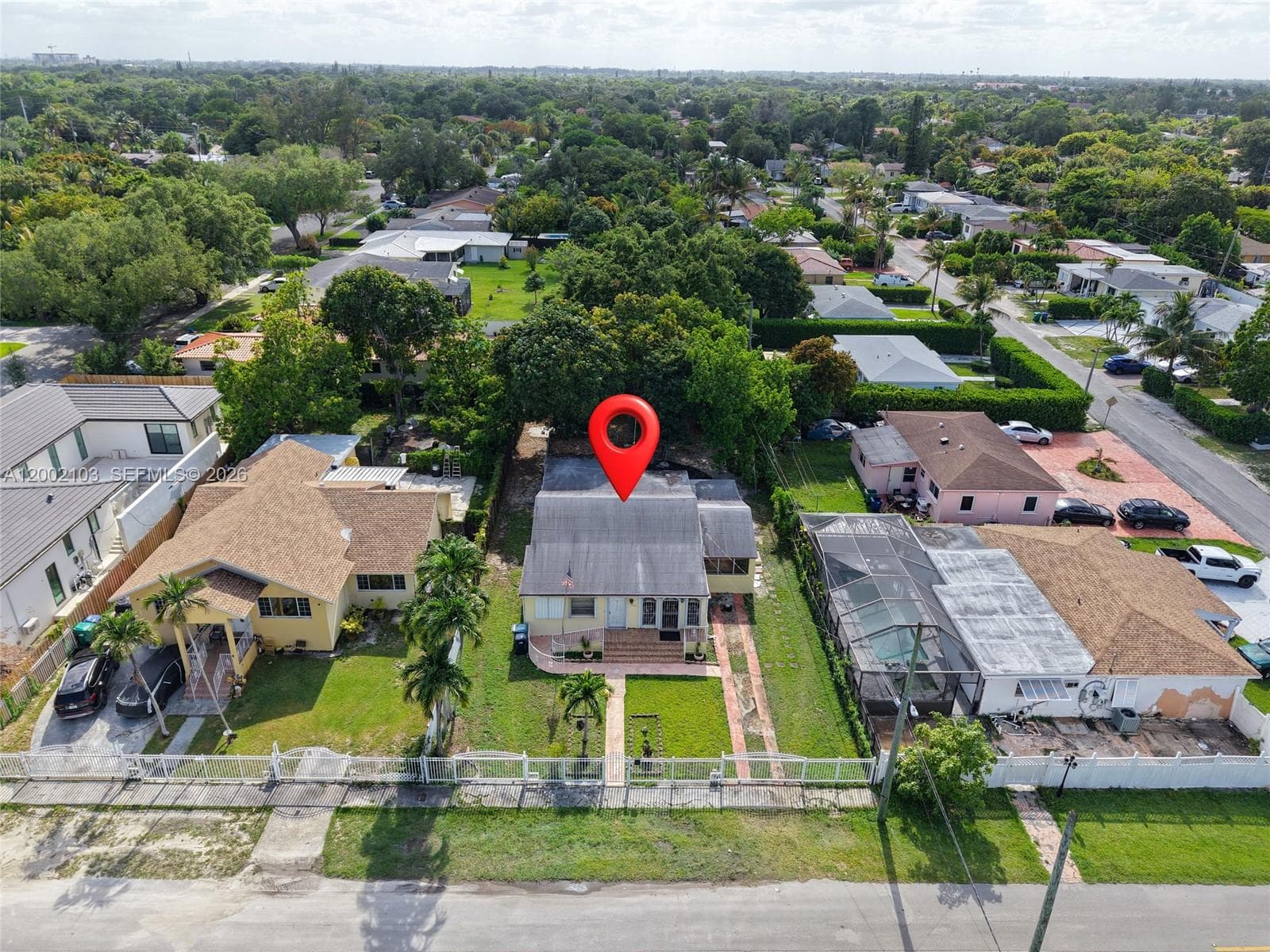 10820 NE 5th Ave, Miami FL 33161 — 35