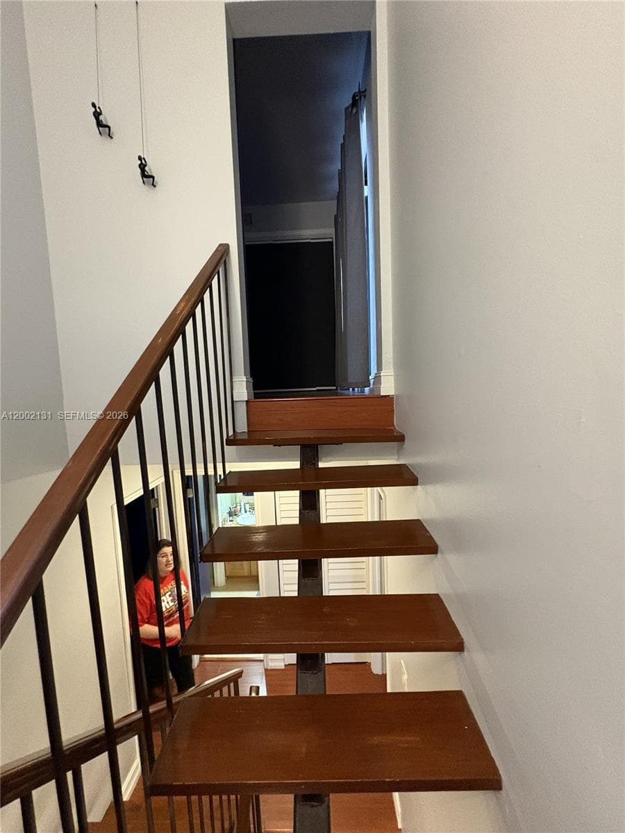 6530 Kendale Lakes Dr # 1303, Miami FL 33183 — 26