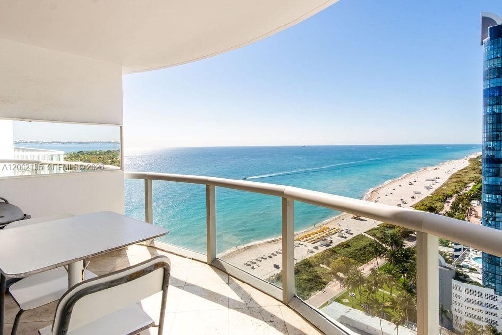 Akoya Condo, Miami Beach, FL — 1