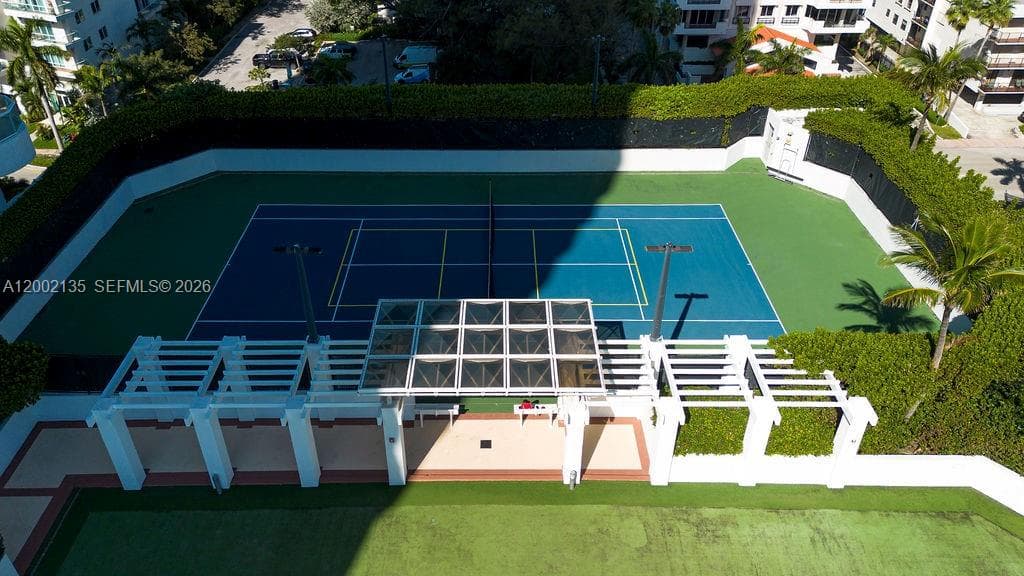 Akoya Condo, Miami Beach, FL — 34