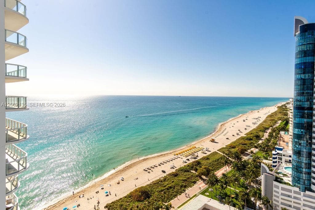 Akoya Condo, Miami Beach, FL — 10