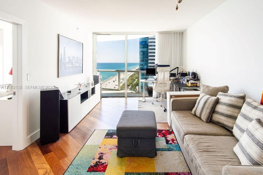 Akoya Condo, Miami Beach, FL — 15