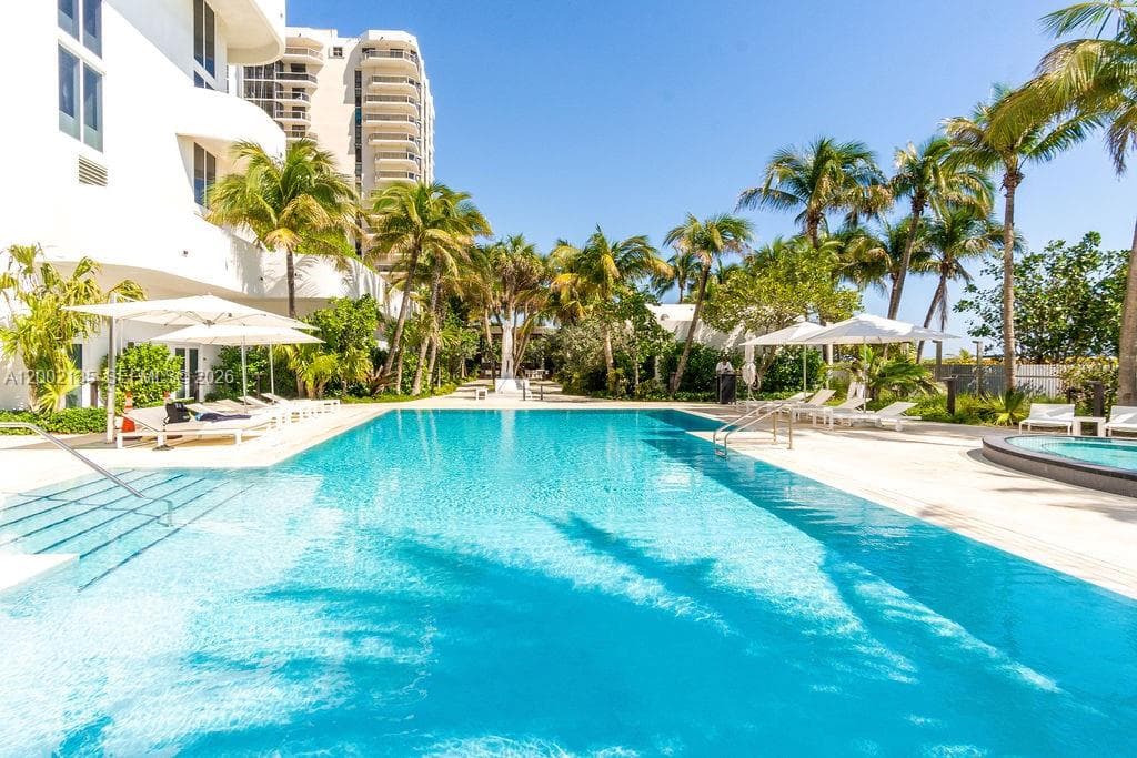 Akoya Condo, Miami Beach, FL — 44