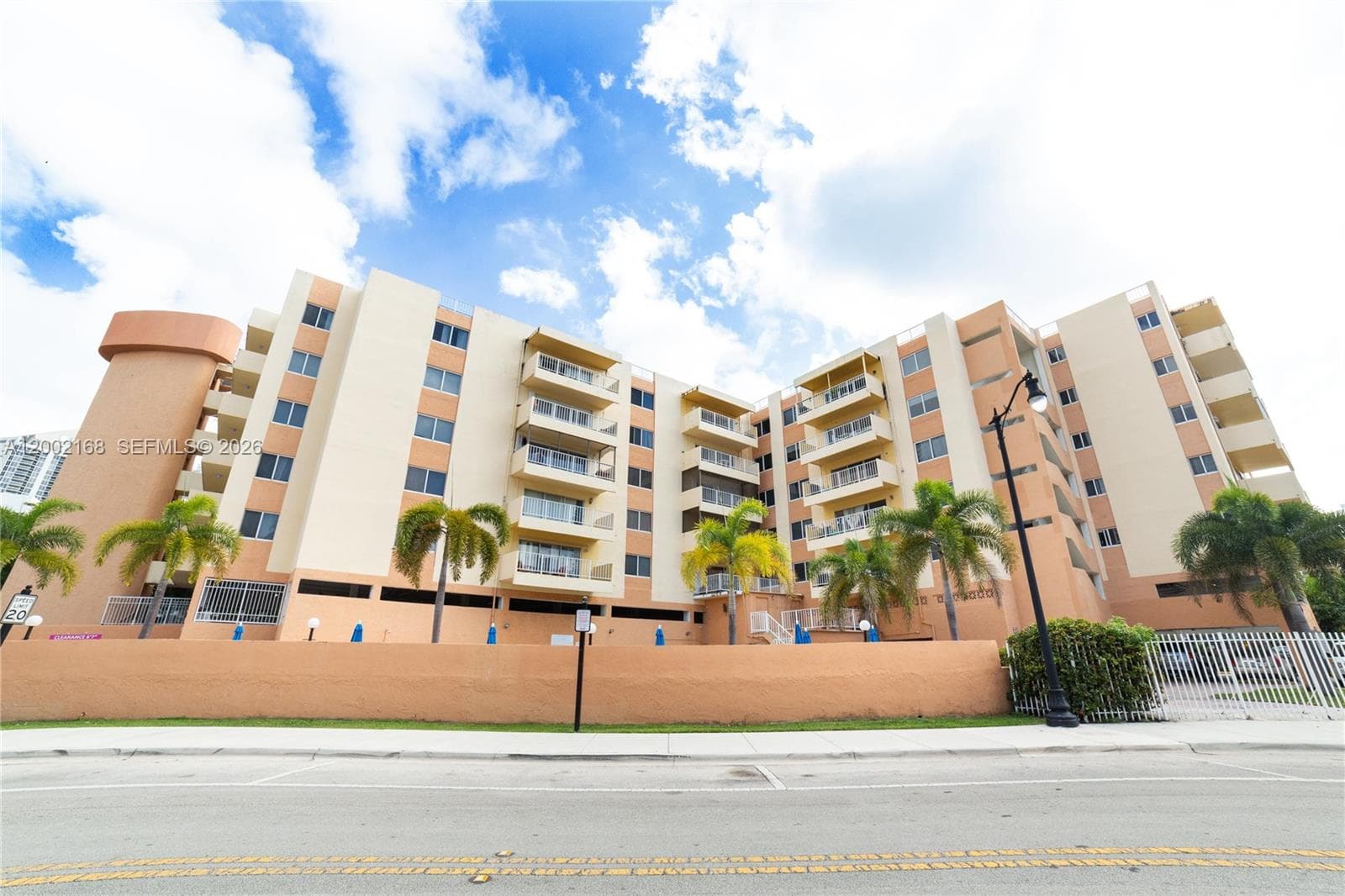 200 178th Dr # 0, Sunny Isles Beach FL 33160 — 17