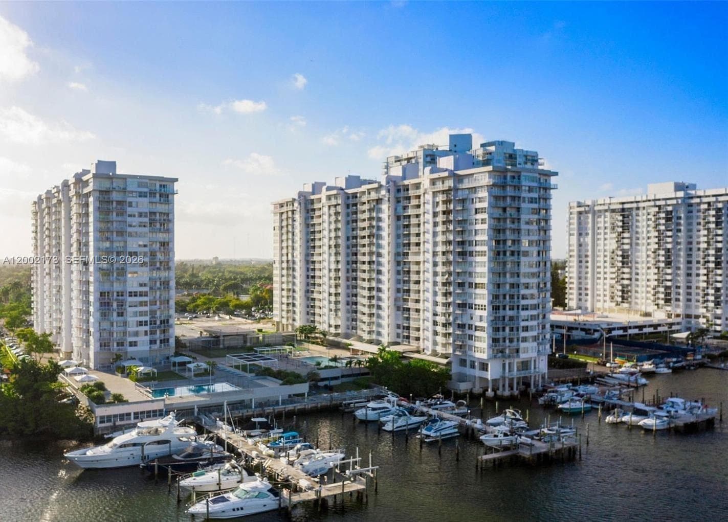 18041 Biscayne Blvd # 801, Aventura FL 33160 — 41