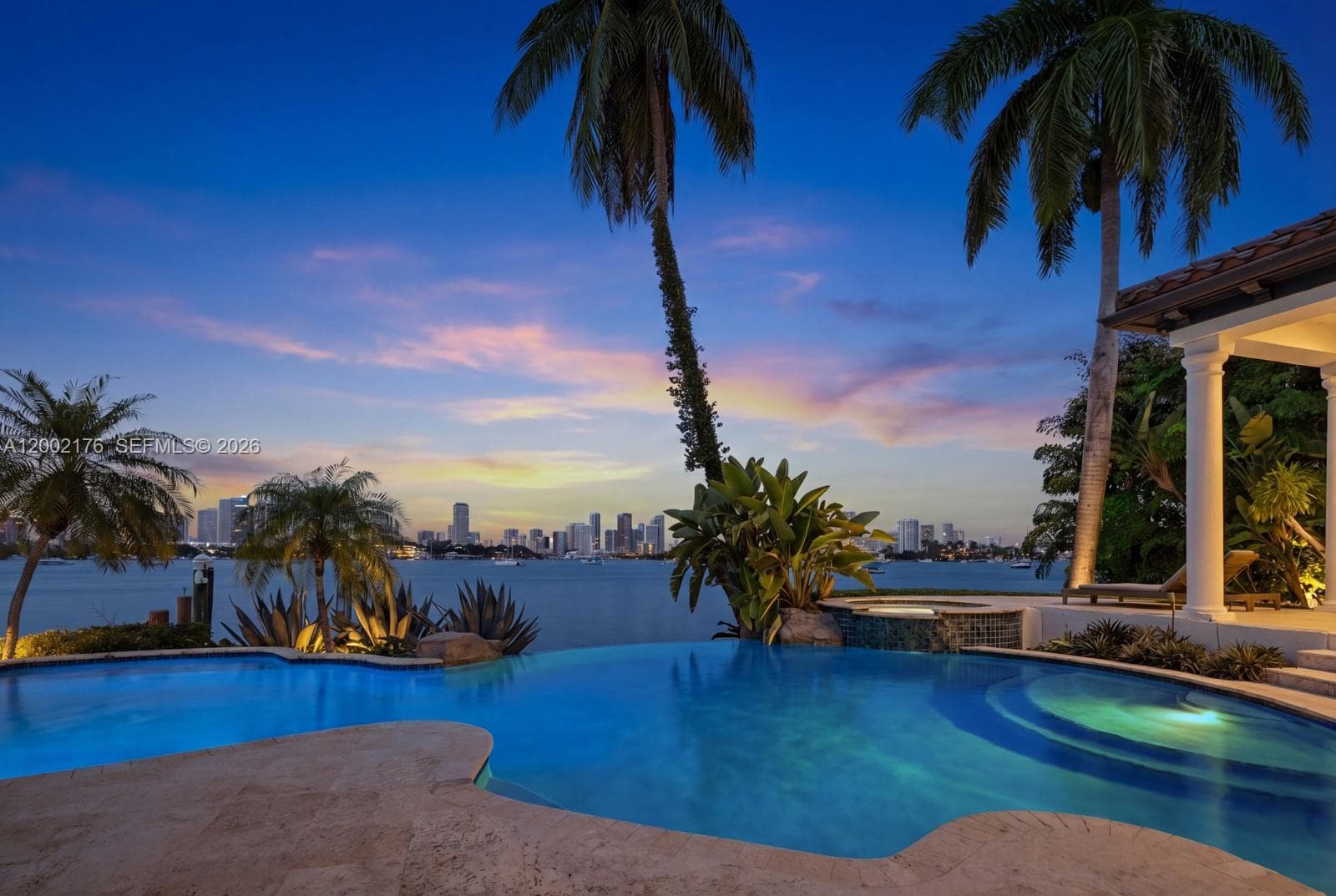 432 S Hibiscus Dr, Miami Beach FL 33139 — 8