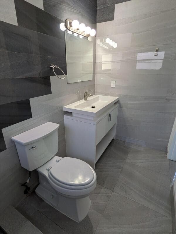 14521 Ellington Street, Miami FL 33176 — 22