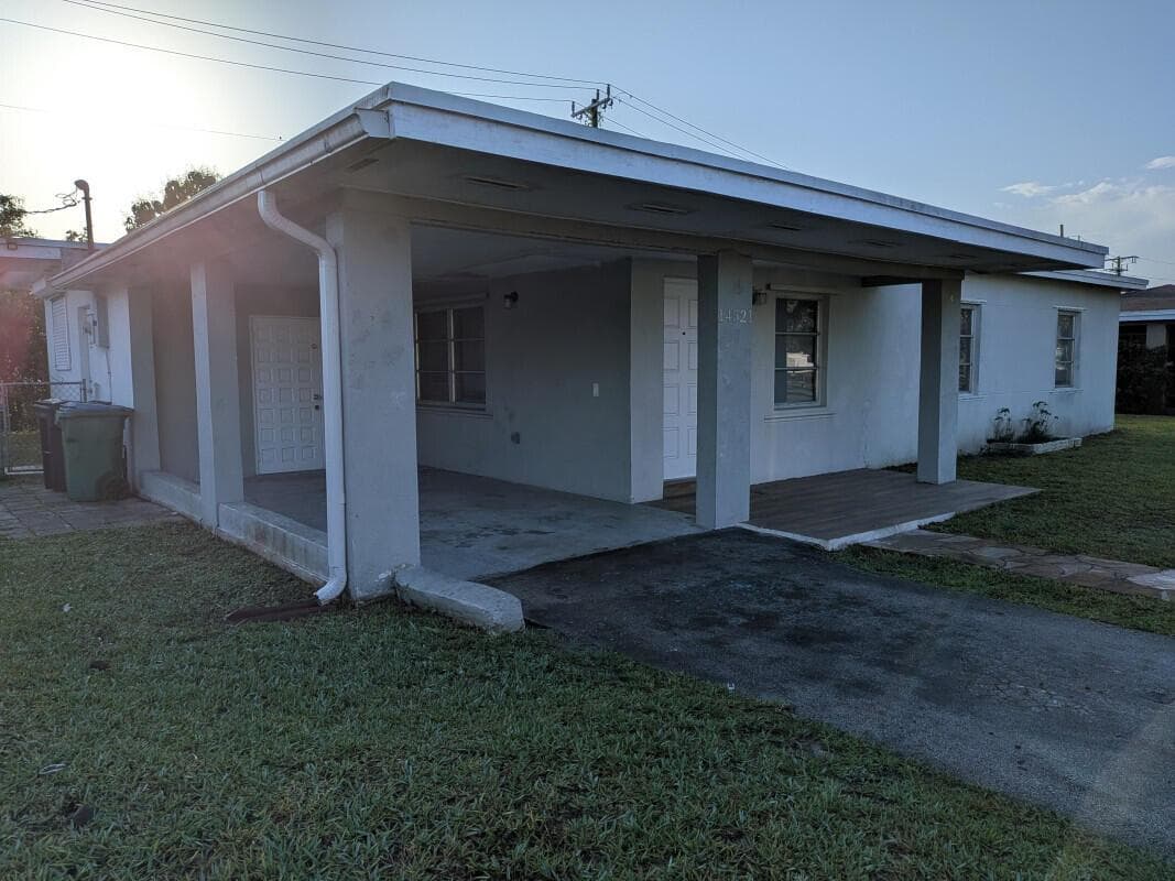 14521 Ellington Street, Miami FL 33176 — 1